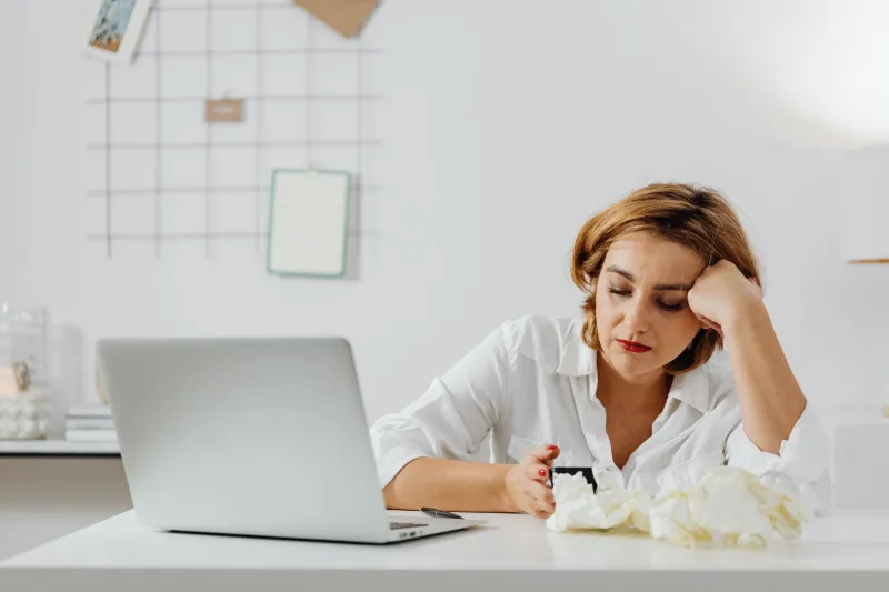 Invisible on the Job: What Neuropathic Pain Does to Professional Life—and How to Build a Workplace That Actually Supports You